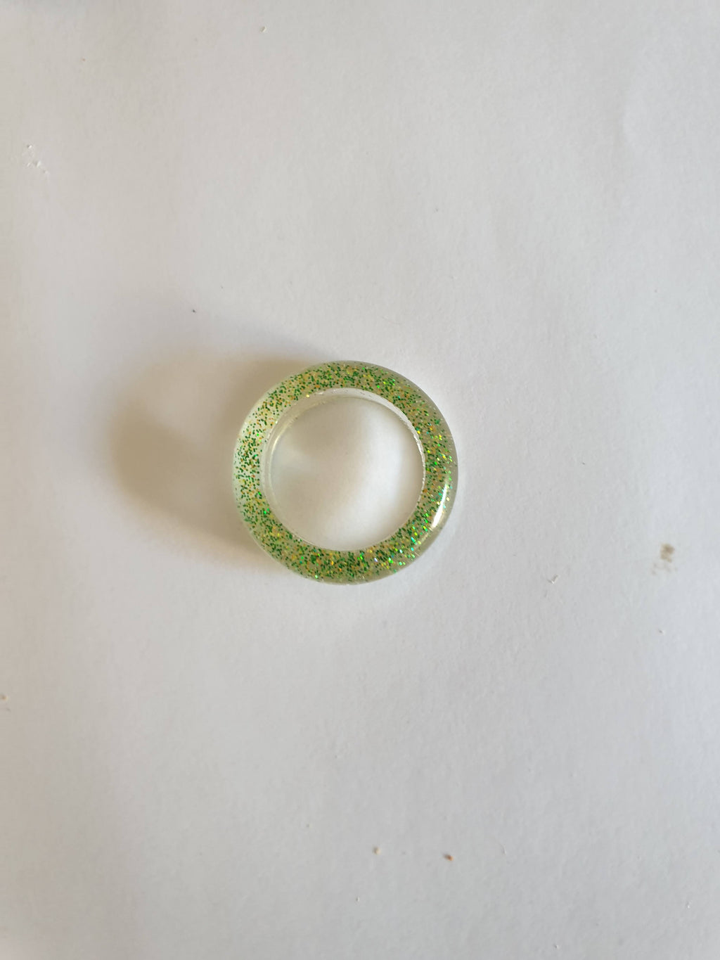 Bague en Résine Époxy Transparente – Fait Main