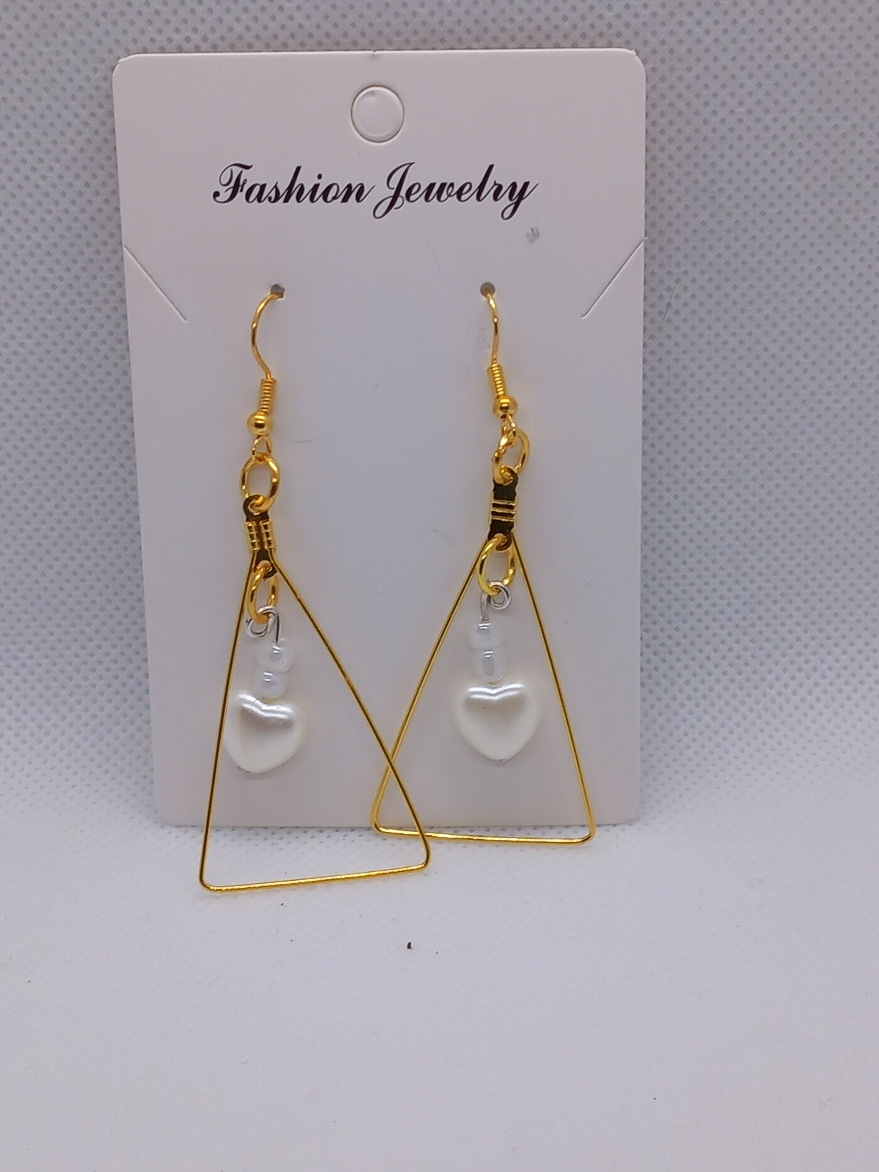 Boucles d'Oreilles Pendantes Cœur Nacré & Perle Semi-précieuse – Fait Main