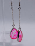 Boucles d'Oreilles Pendantes Métal Plaqué Argent Forme Goutte Résine Époxy – Fait Main