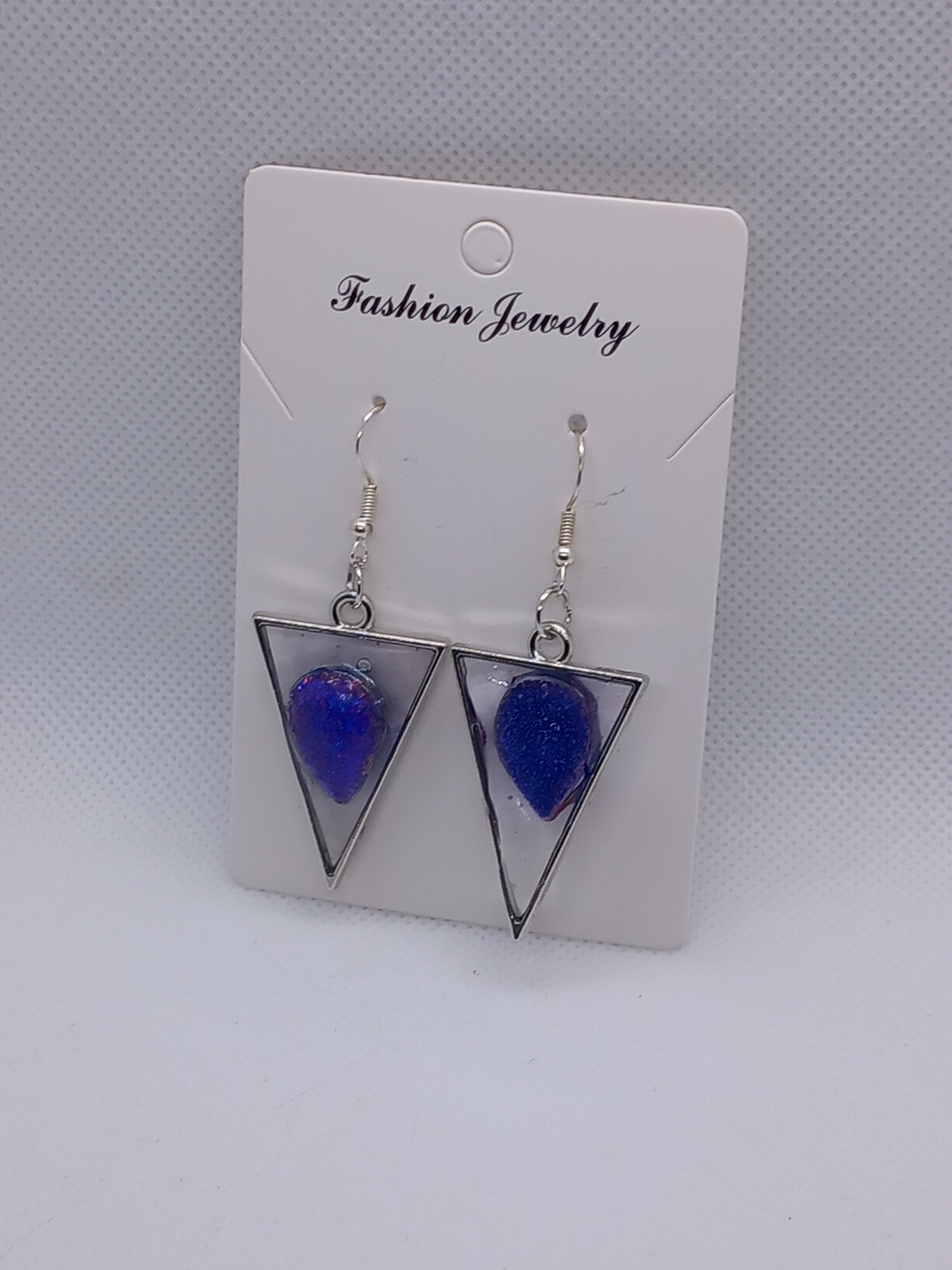 Boucles d'Oreilles Pendantes Métal Plaqué Argent Triangle Résine Époxy – Fait Main