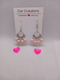 Boucles d'Oreilles Métal Argenté Perles et Cœurs Résine Époxy Rose – Fait Main