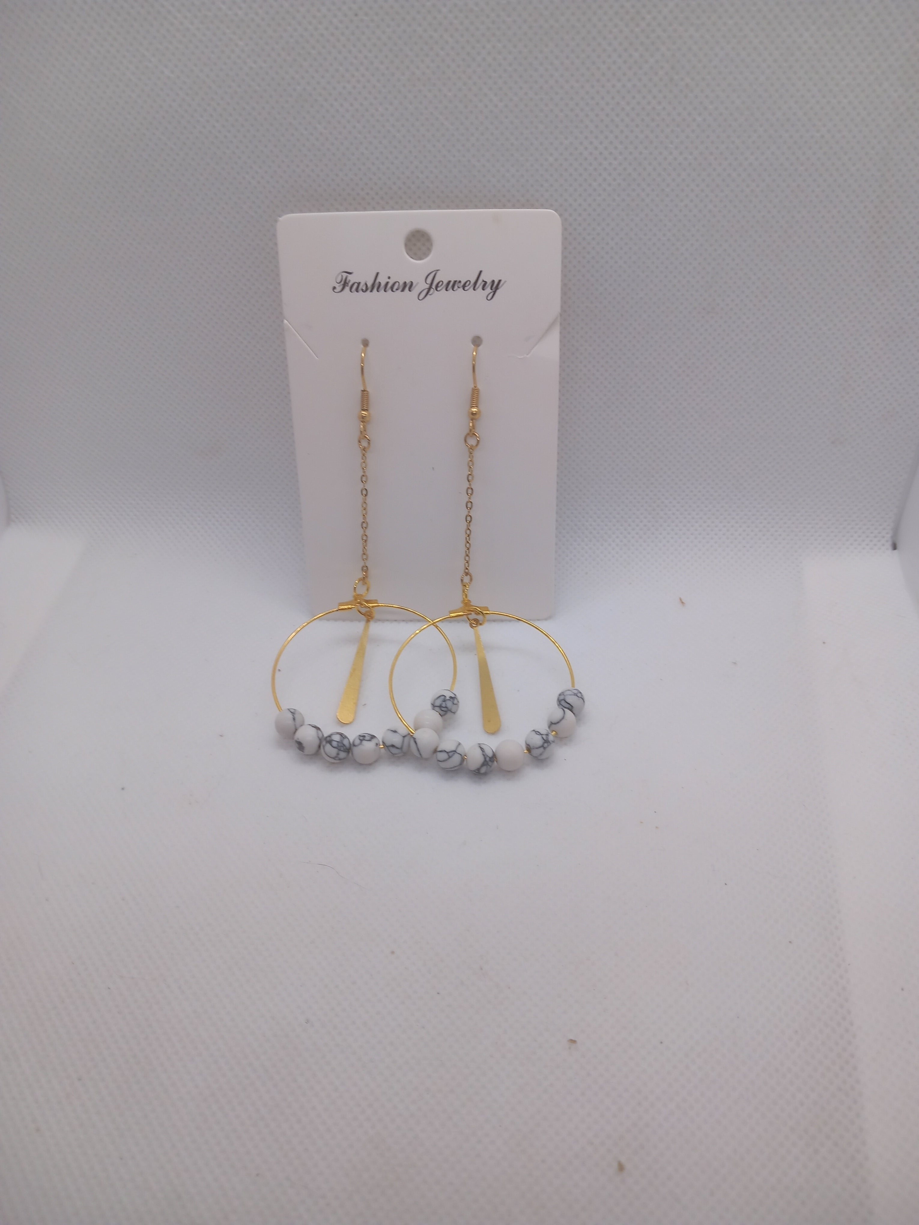 Boucles d'Oreilles Pendantes Plaquées Or et Perles Naturelles Véritables Précieuses – Fait Main